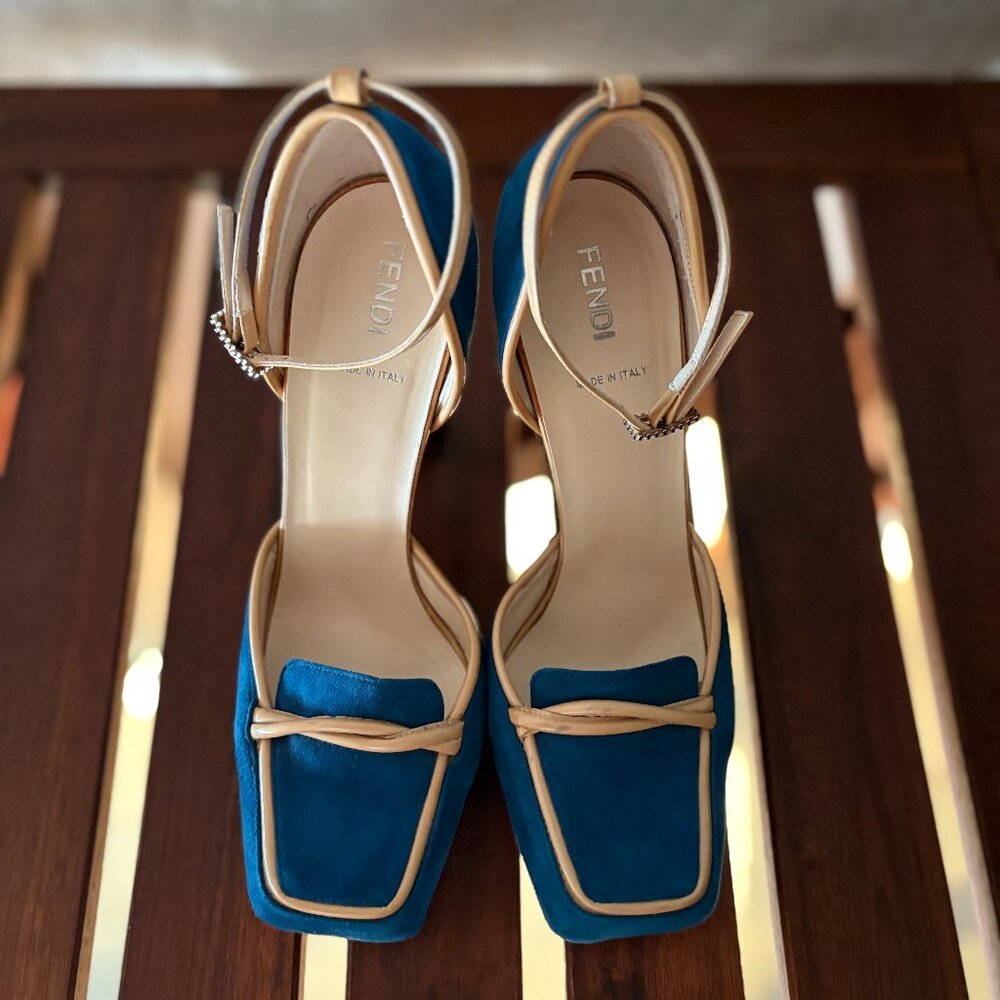 FENDI Pumps/Heels Suede Blue/Tan Size EU 38 US 8 - Picture 2 of 5
